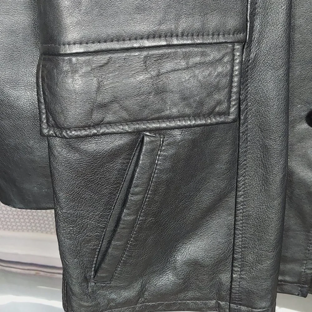 MEN'S GENUINE LEATHER BUTTON FRONT COAT BY OAKTON (M) - Picture 10 of 15